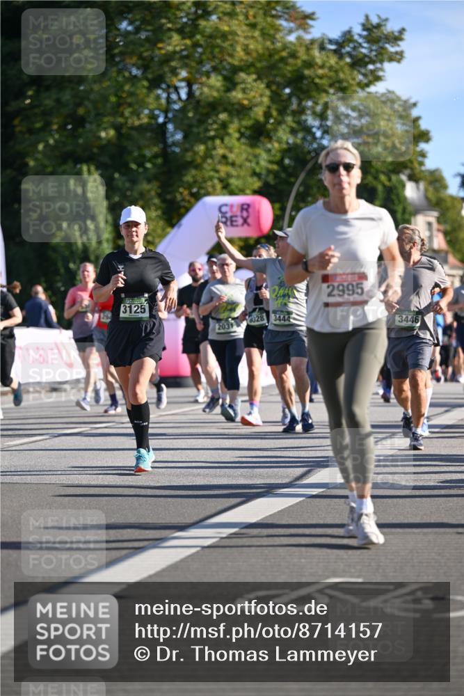 07.09.2025 - BARMER Alsterlauf Dr. Thomas Lammeyer http://msf.ph/oto/8714157 07.09.2025 09:47:01 Laufen 3125, 2995, 6028, 3444, 2031, 3446 meine-sportfotos.de