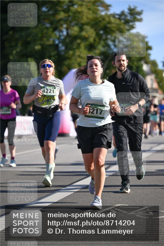 07.09.2025 - BARMER Alsterlauf Dr. Thomas Lammeyer http://msf.ph/oto/8714204 07.09.2025 09:47:09 Laufen 4221, 36, 3217 meine-sportfotos.de