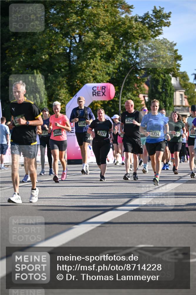 07.09.2025 - BARMER Alsterlauf Dr. Thomas Lammeyer http://msf.ph/oto/8714228 07.09.2025 09:47:13 Laufen 4100, 101, 3085, 2321, 2343, 4734, 725 meine-sportfotos.de