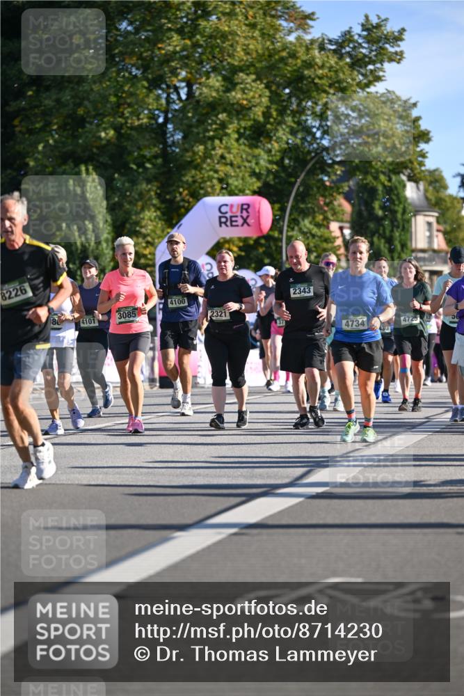 07.09.2025 - BARMER Alsterlauf Dr. Thomas Lammeyer http://msf.ph/oto/8714230 07.09.2025 09:47:13 Laufen 8226, 4100, 8, 3085, 4101, 2321, 2343, 4734, 4725, 56, 430 meine-sportfotos.de