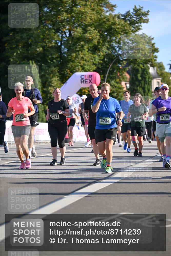 07.09.2025 - BARMER Alsterlauf Dr. Thomas Lammeyer http://msf.ph/oto/8714239 07.09.2025 09:47:15 Laufen 3085, 2321, 4734, 4725, 4136, 34 meine-sportfotos.de