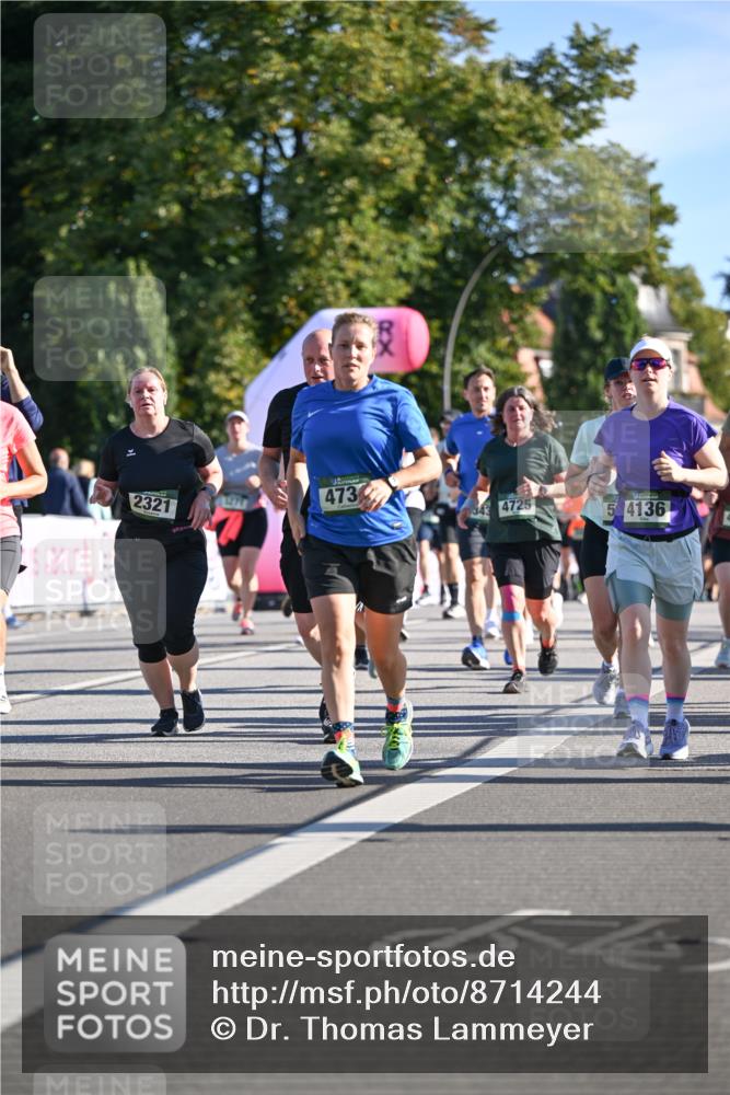 07.09.2025 - BARMER Alsterlauf Dr. Thomas Lammeyer http://msf.ph/oto/8714244 07.09.2025 09:47:16 Laufen 2321, 1474, 473, 34, 4725, 5, 4136 meine-sportfotos.de
