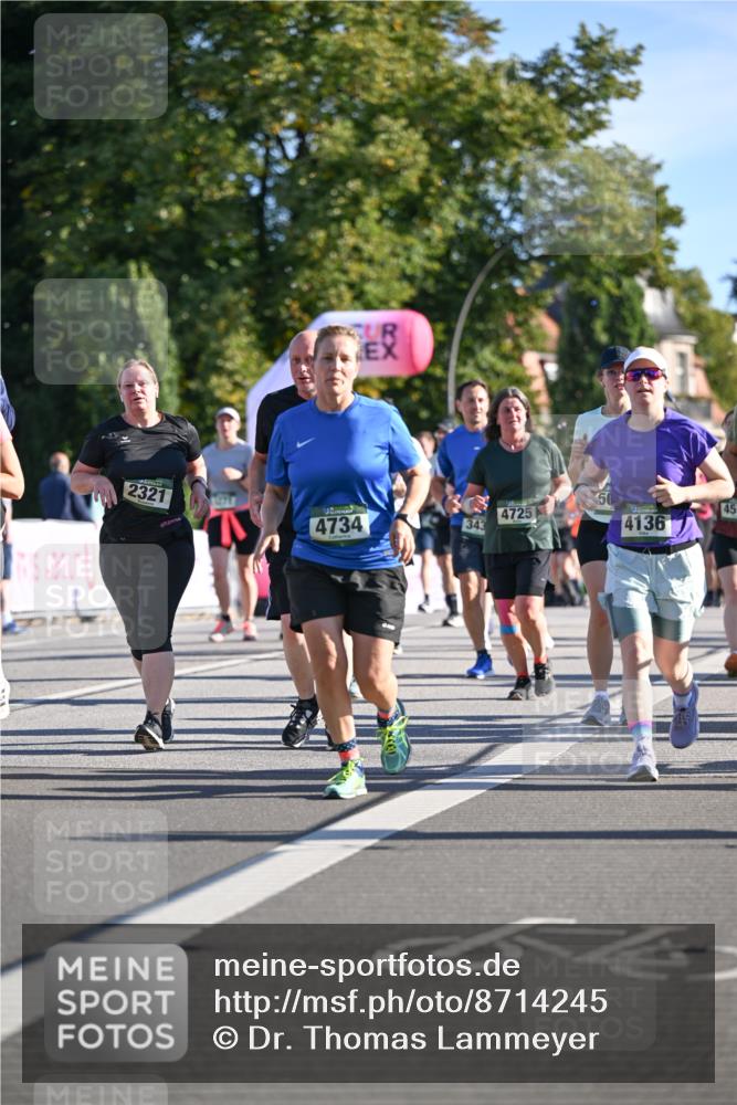 07.09.2025 - BARMER Alsterlauf Dr. Thomas Lammeyer http://msf.ph/oto/8714245 07.09.2025 09:47:16 Laufen 2321, 4725, 45, 4734, 343, 4136 meine-sportfotos.de