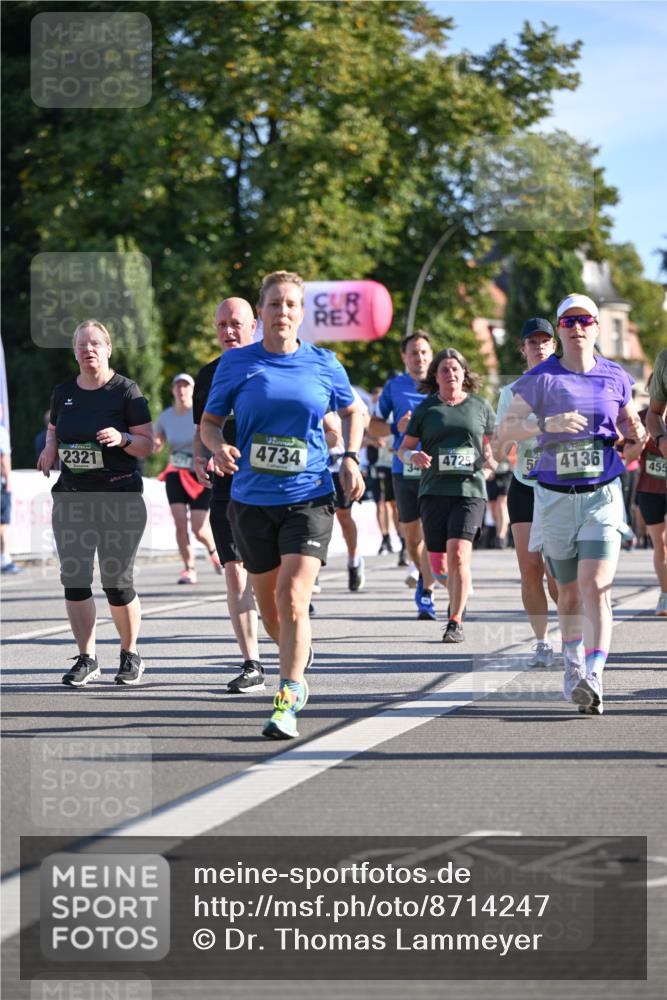 07.09.2025 - BARMER Alsterlauf Dr. Thomas Lammeyer http://msf.ph/oto/8714247 07.09.2025 09:47:16 Laufen 2321, 4734, 4725, 5, 4136, 455 meine-sportfotos.de