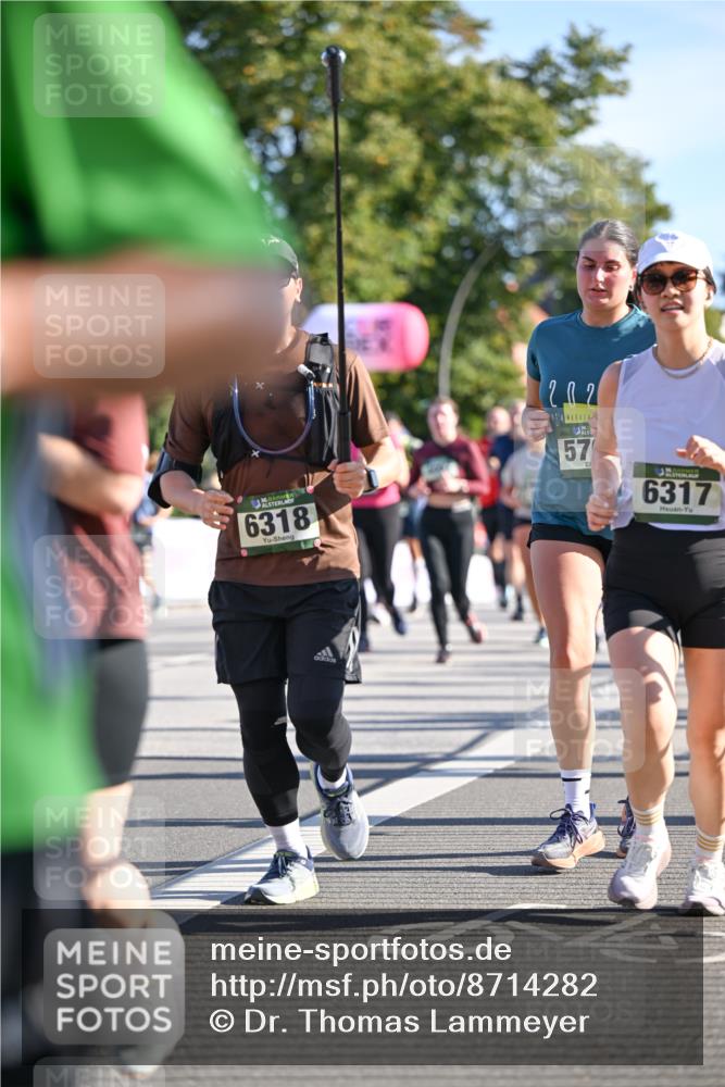 07.09.2025 - BARMER Alsterlauf Dr. Thomas Lammeyer http://msf.ph/oto/8714282 07.09.2025 09:47:23 Laufen 6, 6318, 202, 57, 6317 meine-sportfotos.de