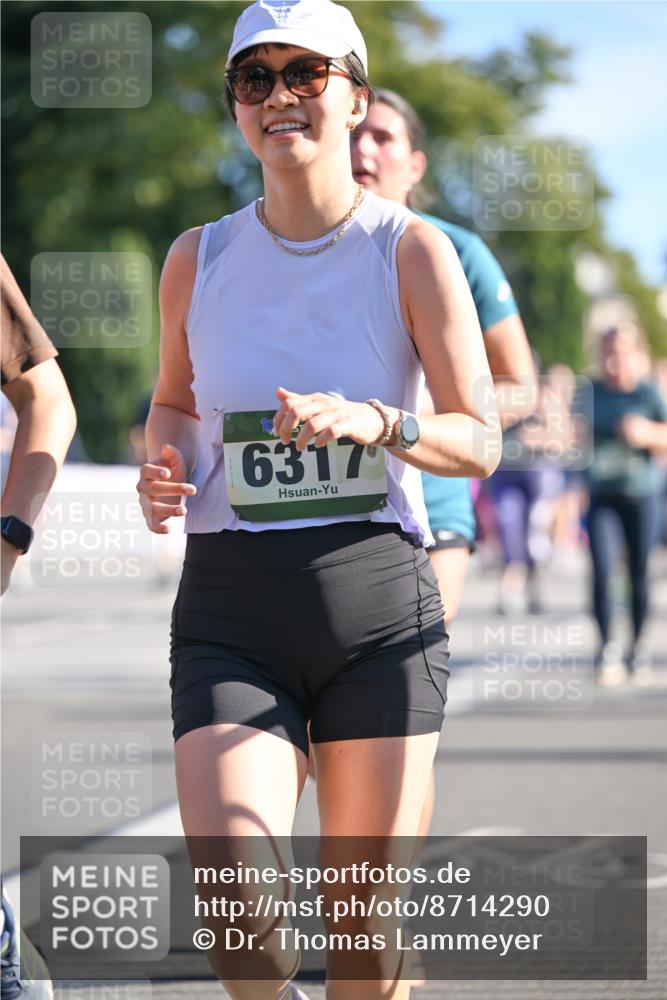 07.09.2025 - BARMER Alsterlauf Dr. Thomas Lammeyer http://msf.ph/oto/8714290 07.09.2025 09:47:24 Laufen 6317 meine-sportfotos.de