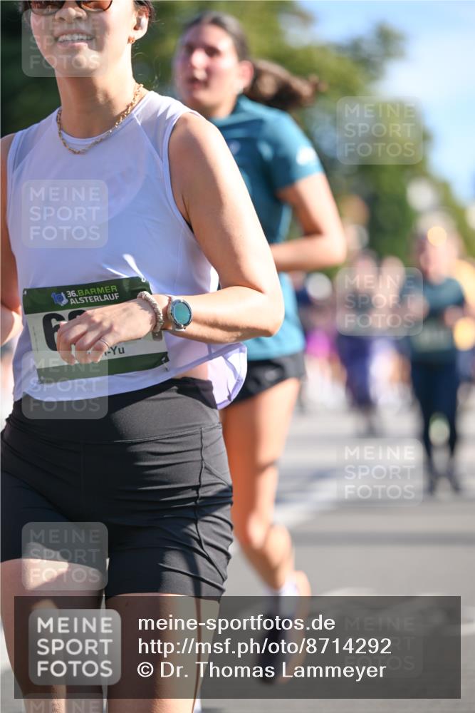 07.09.2025 - BARMER Alsterlauf Dr. Thomas Lammeyer http://msf.ph/oto/8714292 07.09.2025 09:47:24 Laufen 36 meine-sportfotos.de