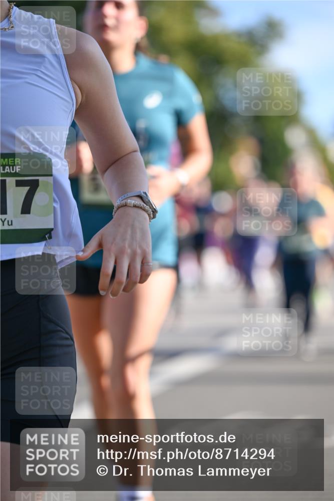 07.09.2025 - BARMER Alsterlauf Dr. Thomas Lammeyer http://msf.ph/oto/8714294 07.09.2025 09:47:24 Laufen 17 meine-sportfotos.de