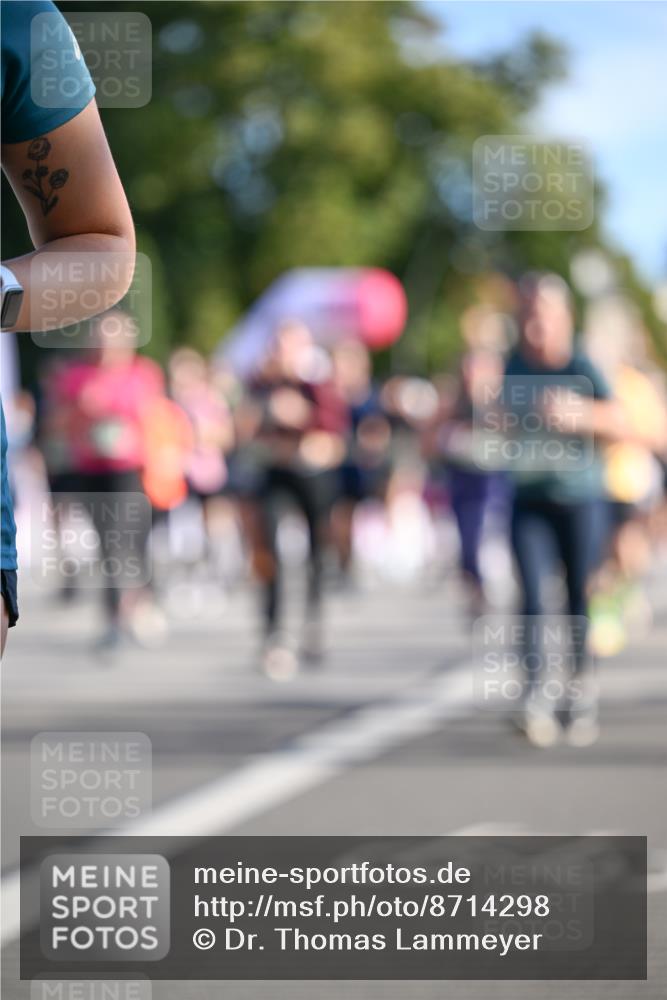 07.09.2025 - BARMER Alsterlauf Dr. Thomas Lammeyer http://msf.ph/oto/8714298 07.09.2025 09:47:25 Laufen  meine-sportfotos.de