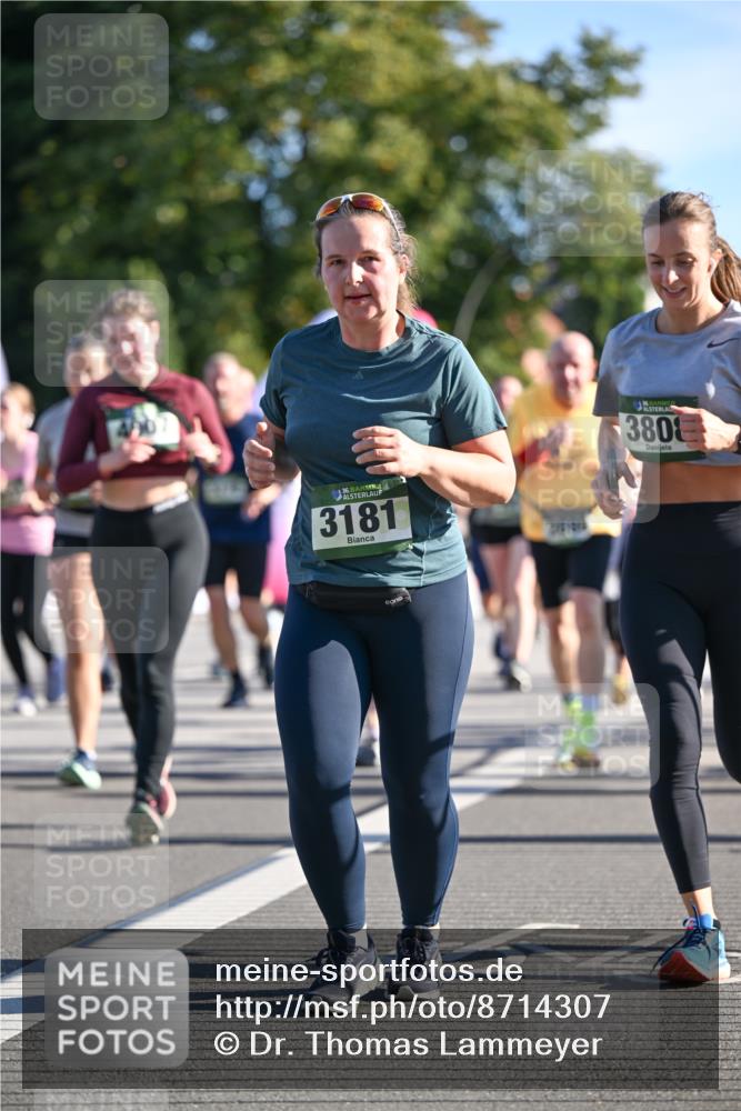 07.09.2025 - BARMER Alsterlauf Dr. Thomas Lammeyer http://msf.ph/oto/8714307 07.09.2025 09:47:27 Laufen 36, 3181, 380 meine-sportfotos.de