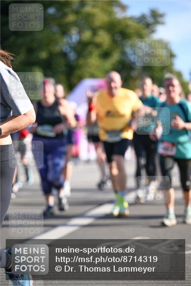 07.09.2025 - BARMER Alsterlauf Dr. Thomas Lammeyer http://msf.ph/oto/8714319 07.09.2025 09:47:29 Laufen  meine-sportfotos.de