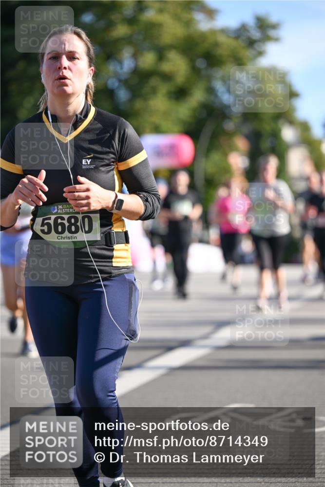 07.09.2025 - BARMER Alsterlauf Dr. Thomas Lammeyer http://msf.ph/oto/8714349 07.09.2025 09:47:34 Laufen 1036, 5680 meine-sportfotos.de