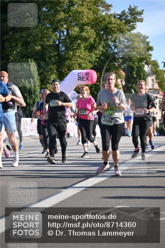 07.09.2025 - BARMER Alsterlauf Dr. Thomas Lammeyer http://msf.ph/oto/8714360 07.09.2025 09:47:35 Laufen 223, 3333, 2690, 5795 meine-sportfotos.de