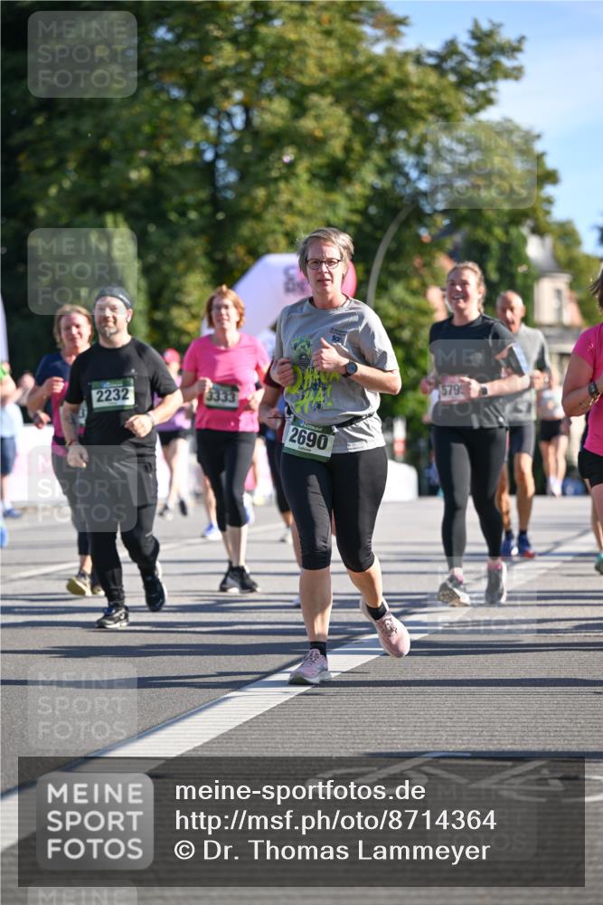 07.09.2025 - BARMER Alsterlauf Dr. Thomas Lammeyer http://msf.ph/oto/8714364 07.09.2025 09:47:36 Laufen 2232, 2690, 579 meine-sportfotos.de