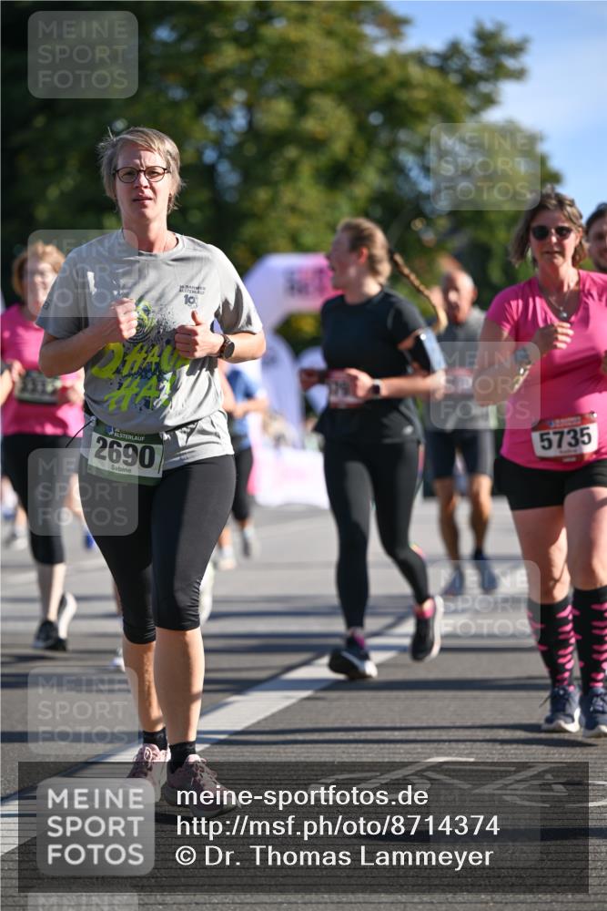 07.09.2025 - BARMER Alsterlauf Dr. Thomas Lammeyer http://msf.ph/oto/8714374 07.09.2025 09:47:38 Laufen 2690, 36, 5735 meine-sportfotos.de