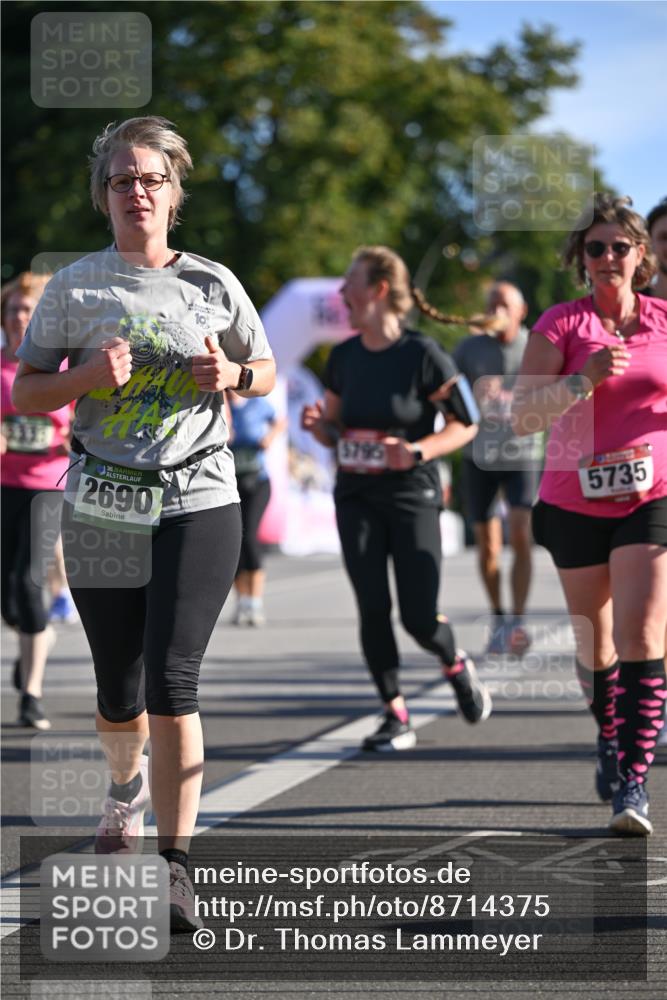 07.09.2025 - BARMER Alsterlauf Dr. Thomas Lammeyer http://msf.ph/oto/8714375 07.09.2025 09:47:38 Laufen 10, 36, 2690, 5795, 5735 meine-sportfotos.de