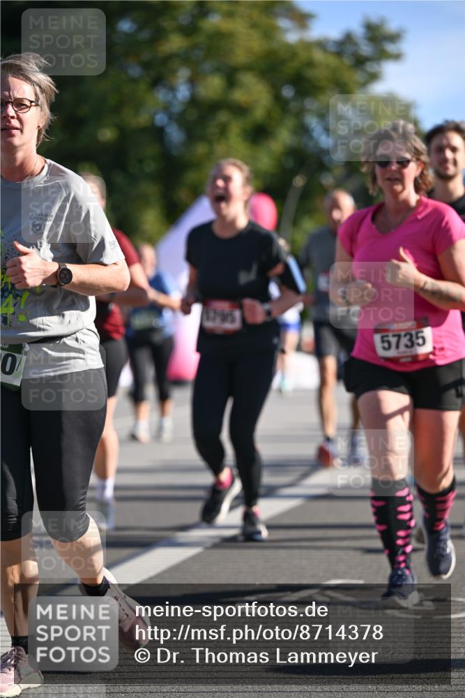 07.09.2025 - BARMER Alsterlauf Dr. Thomas Lammeyer http://msf.ph/oto/8714378 07.09.2025 09:47:38 Laufen 10, 1795, 5735 meine-sportfotos.de