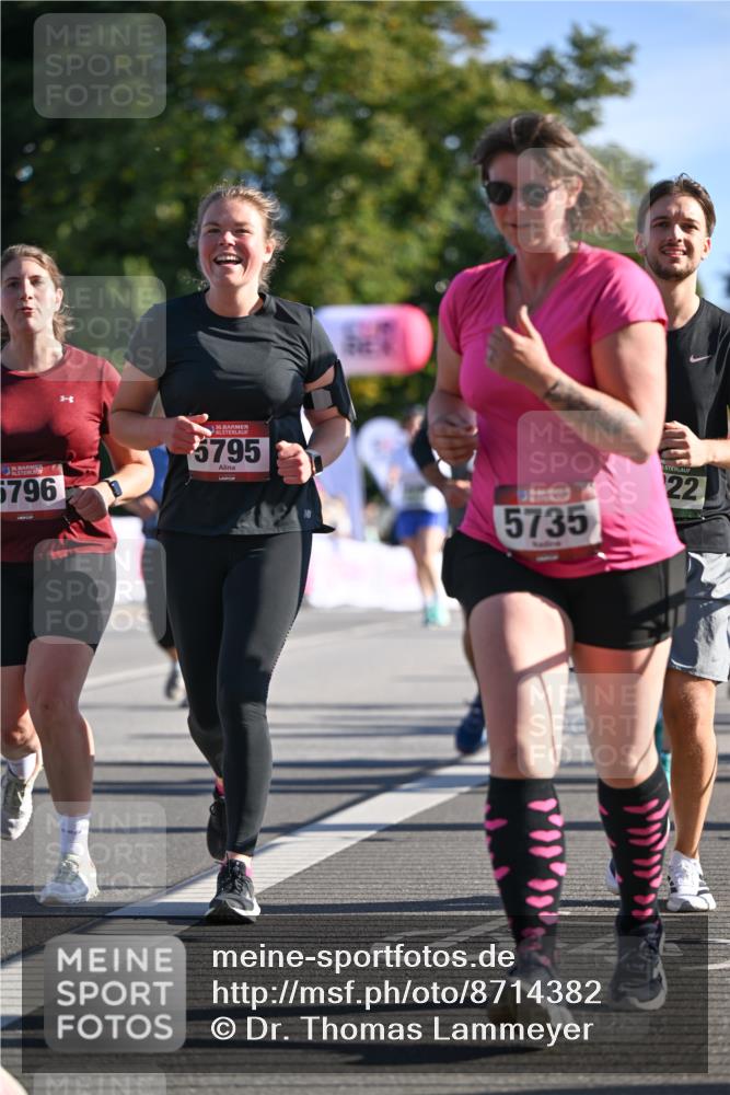 07.09.2025 - BARMER Alsterlauf Dr. Thomas Lammeyer http://msf.ph/oto/8714382 07.09.2025 09:47:39 Laufen 36, 5796, 136, 5795, 5735, 22 meine-sportfotos.de