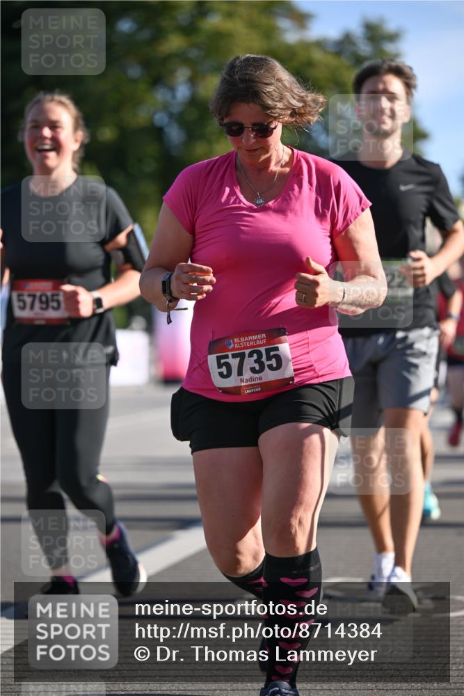 07.09.2025 - BARMER Alsterlauf Dr. Thomas Lammeyer http://msf.ph/oto/8714384 07.09.2025 09:47:40 Laufen 5795, 1636, 5735 meine-sportfotos.de