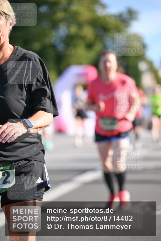 07.09.2025 - BARMER Alsterlauf Dr. Thomas Lammeyer http://msf.ph/oto/8714402 07.09.2025 09:47:43 Laufen 2 meine-sportfotos.de