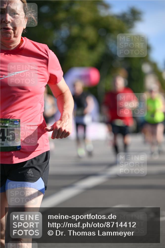 07.09.2025 - BARMER Alsterlauf Dr. Thomas Lammeyer http://msf.ph/oto/8714412 07.09.2025 09:47:44 Laufen 45 meine-sportfotos.de