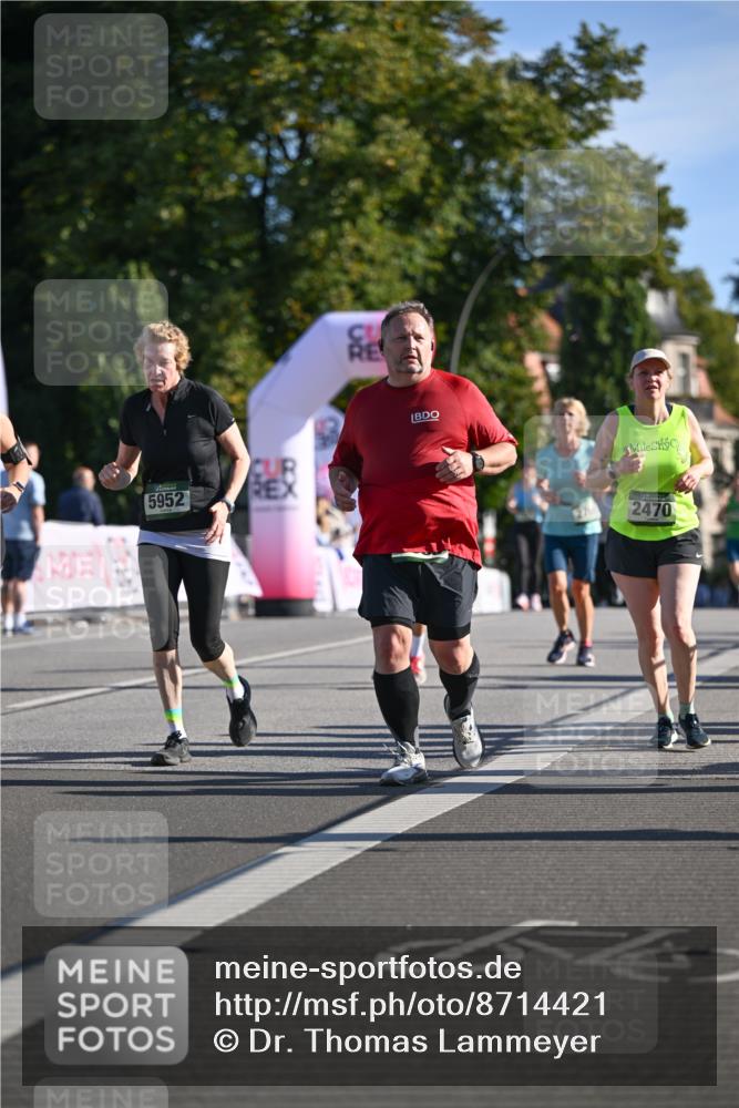 07.09.2025 - BARMER Alsterlauf Dr. Thomas Lammeyer http://msf.ph/oto/8714421 07.09.2025 09:47:46 Laufen 5952, 2470 meine-sportfotos.de