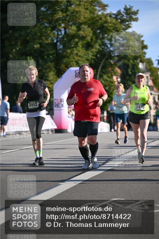 07.09.2025 - BARMER Alsterlauf Dr. Thomas Lammeyer http://msf.ph/oto/8714422 07.09.2025 09:47:46 Laufen 5952, 2705, 2470 meine-sportfotos.de
