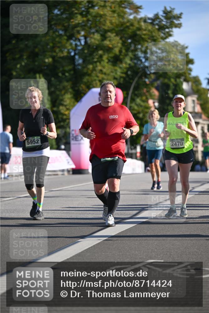 07.09.2025 - BARMER Alsterlauf Dr. Thomas Lammeyer http://msf.ph/oto/8714424 07.09.2025 09:47:46 Laufen 5952, 2470 meine-sportfotos.de