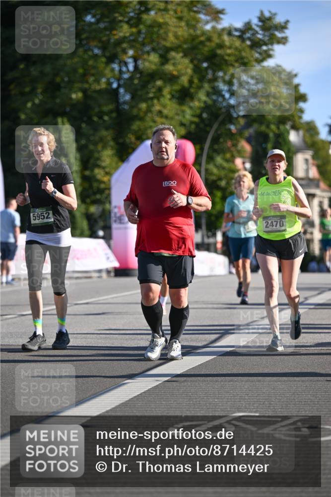 07.09.2025 - BARMER Alsterlauf Dr. Thomas Lammeyer http://msf.ph/oto/8714425 07.09.2025 09:47:46 Laufen 5952, 2470 meine-sportfotos.de