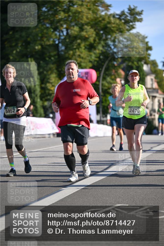 07.09.2025 - BARMER Alsterlauf Dr. Thomas Lammeyer http://msf.ph/oto/8714427 07.09.2025 09:47:47 Laufen 5952, 2470 meine-sportfotos.de