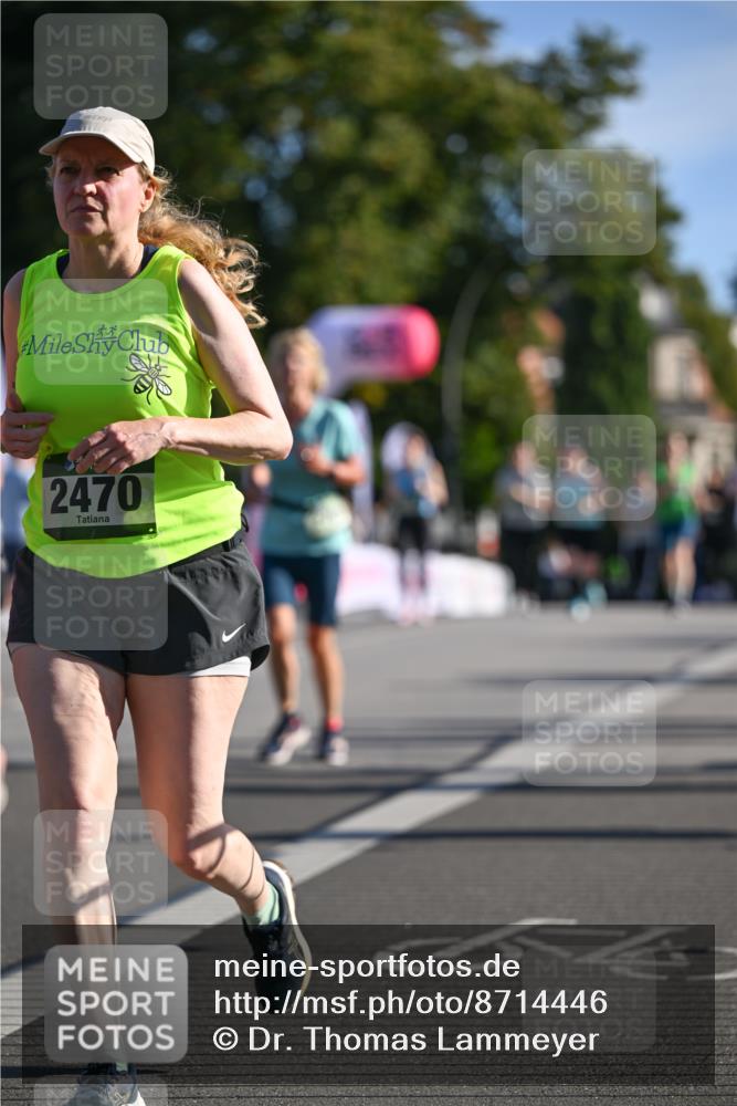 07.09.2025 - BARMER Alsterlauf Dr. Thomas Lammeyer http://msf.ph/oto/8714446 07.09.2025 09:47:49 Laufen 2470 meine-sportfotos.de