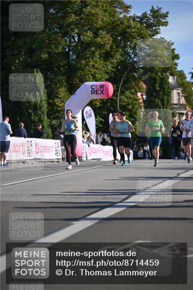 07.09.2025 - BARMER Alsterlauf Dr. Thomas Lammeyer http://msf.ph/oto/8714459 07.09.2025 09:47:52 Laufen 2255, 8296 meine-sportfotos.de
