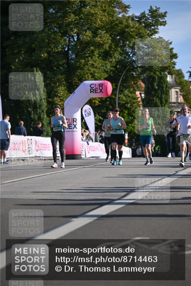 07.09.2025 - BARMER Alsterlauf Dr. Thomas Lammeyer http://msf.ph/oto/8714463 07.09.2025 09:47:52 Laufen 2255, 295, 2825, 3378296, 3162, 5563 meine-sportfotos.de