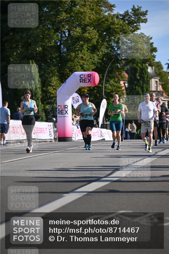 07.09.2025 - BARMER Alsterlauf Dr. Thomas Lammeyer http://msf.ph/oto/8714467 07.09.2025 09:47:53 Laufen 2255, 6296, 28, 436, 5563 meine-sportfotos.de