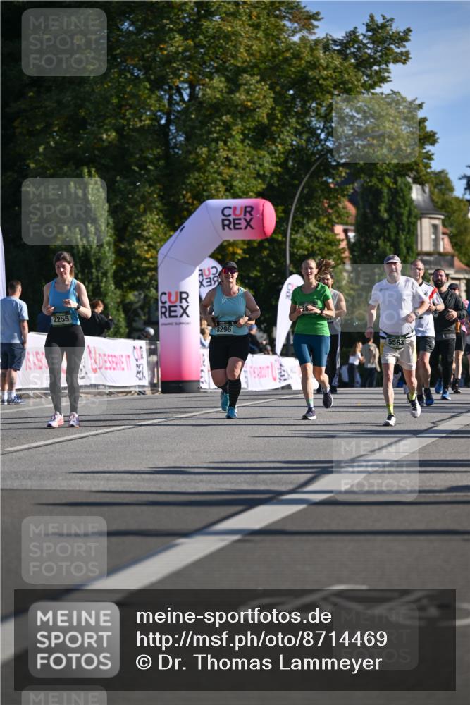 07.09.2025 - BARMER Alsterlauf Dr. Thomas Lammeyer http://msf.ph/oto/8714469 07.09.2025 09:47:54 Laufen 2255, 8296, 5563 meine-sportfotos.de