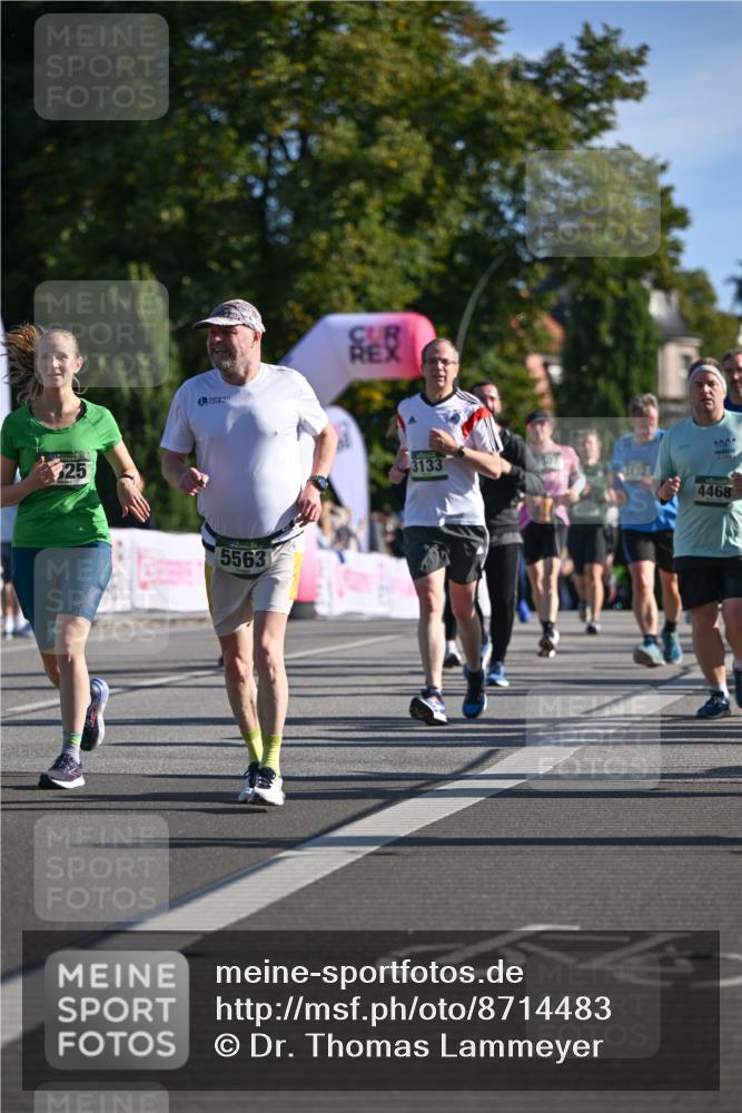 07.09.2025 - BARMER Alsterlauf Dr. Thomas Lammeyer http://msf.ph/oto/8714483 07.09.2025 09:47:58 Laufen 25, 5563, 3133, 11321, 1000, 4468 meine-sportfotos.de