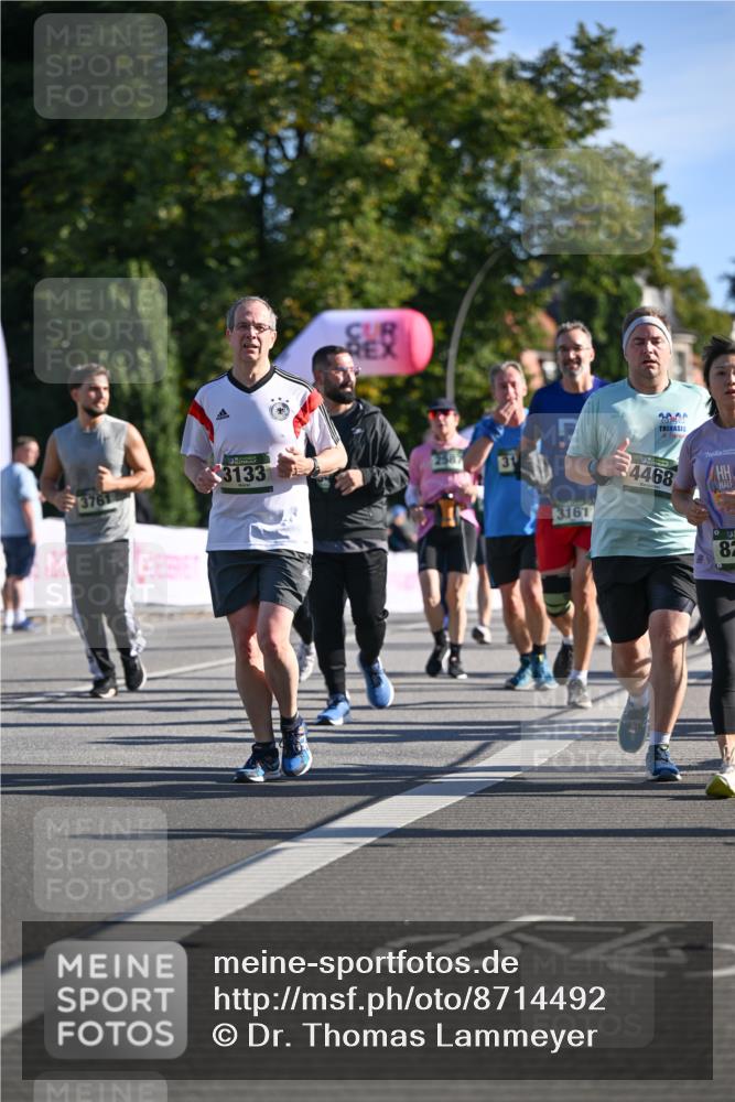 07.09.2025 - BARMER Alsterlauf Dr. Thomas Lammeyer http://msf.ph/oto/8714492 07.09.2025 09:48:00 Laufen 3133, 3761, 31, 2020, 3161, 4468, 82 meine-sportfotos.de