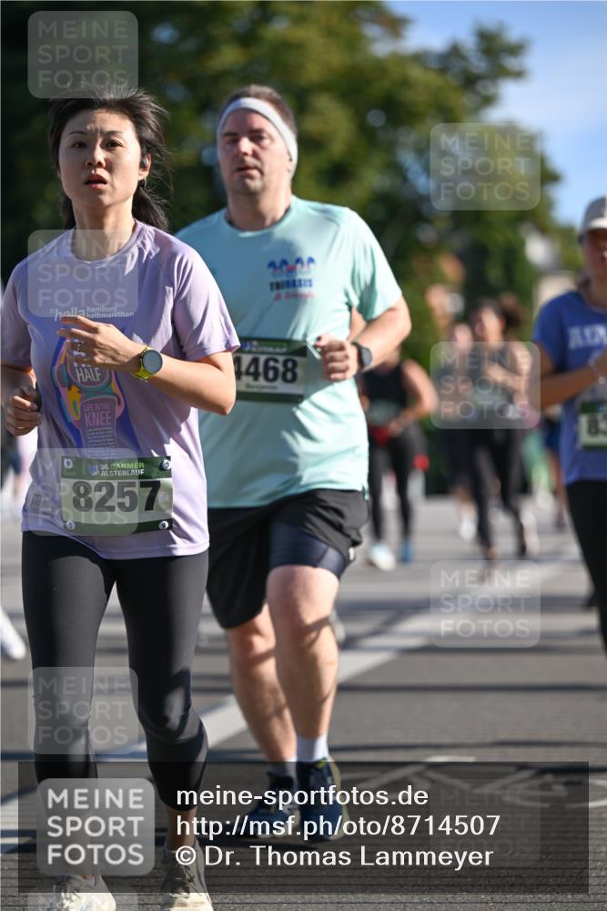 07.09.2025 - BARMER Alsterlauf Dr. Thomas Lammeyer http://msf.ph/oto/8714507 07.09.2025 09:48:02 Laufen 3, 1468, 36, 8257, 83 meine-sportfotos.de