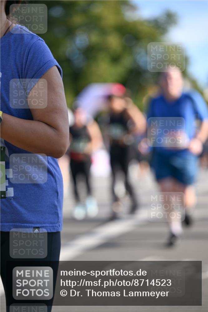 07.09.2025 - BARMER Alsterlauf Dr. Thomas Lammeyer http://msf.ph/oto/8714523 07.09.2025 09:48:04 Laufen  meine-sportfotos.de