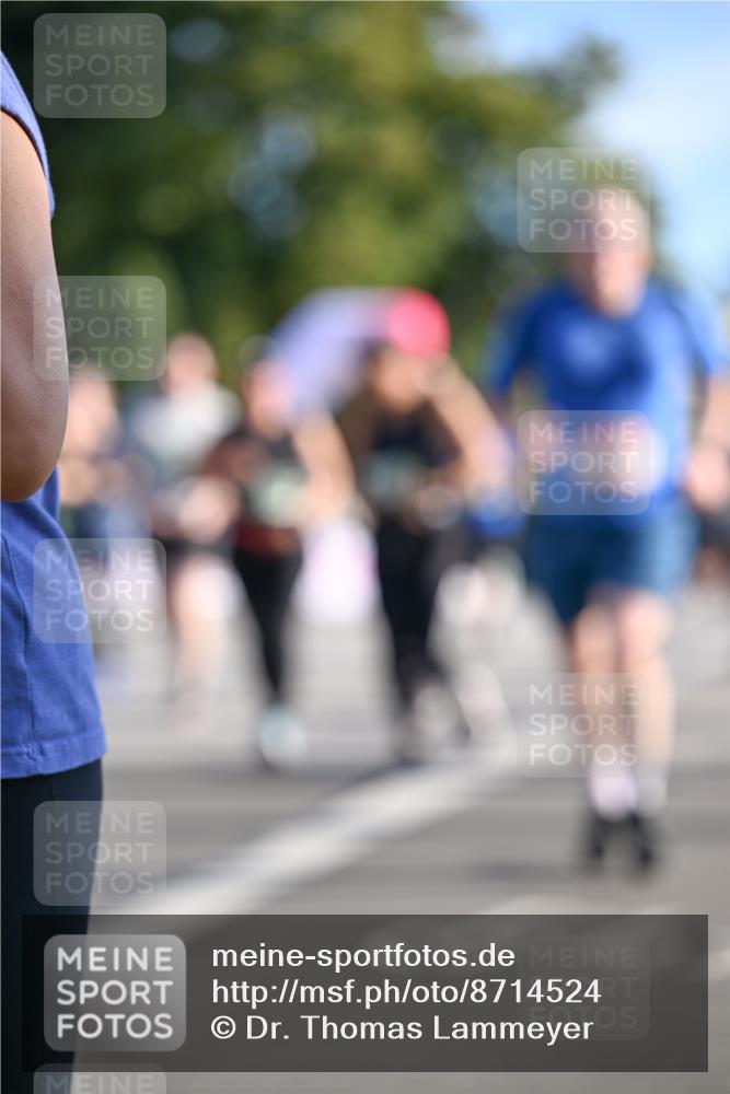 07.09.2025 - BARMER Alsterlauf Dr. Thomas Lammeyer http://msf.ph/oto/8714524 07.09.2025 09:48:05 Laufen  meine-sportfotos.de