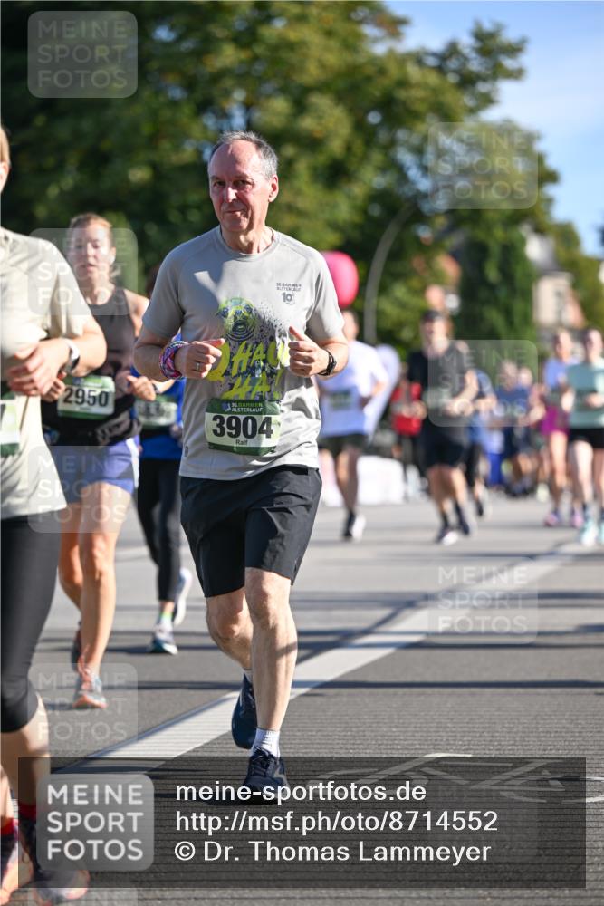 07.09.2025 - BARMER Alsterlauf Dr. Thomas Lammeyer http://msf.ph/oto/8714552 07.09.2025 09:48:09 Laufen 2950, 10136, 3904, 36, 10 meine-sportfotos.de