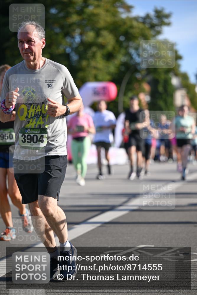 07.09.2025 - BARMER Alsterlauf Dr. Thomas Lammeyer http://msf.ph/oto/8714555 07.09.2025 09:48:10 Laufen 36, 950, 3904, 36 meine-sportfotos.de