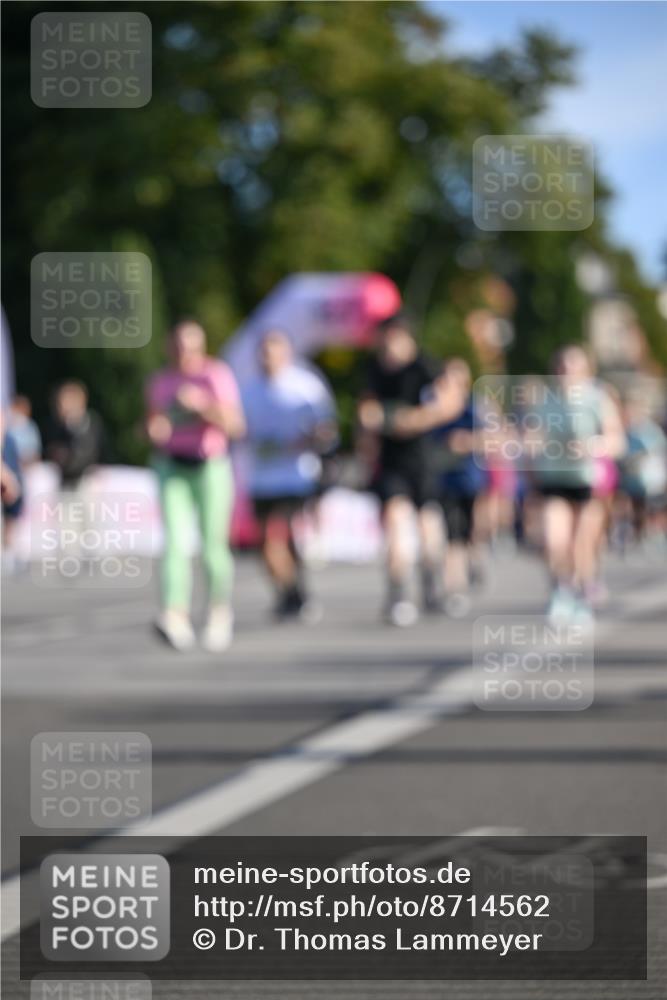 07.09.2025 - BARMER Alsterlauf Dr. Thomas Lammeyer http://msf.ph/oto/8714562 07.09.2025 09:48:11 Laufen  meine-sportfotos.de