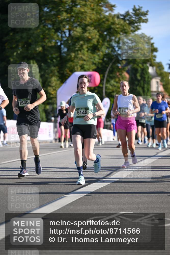 07.09.2025 - BARMER Alsterlauf Dr. Thomas Lammeyer http://msf.ph/oto/8714566 07.09.2025 09:48:13 Laufen 2638, 6145, 812 meine-sportfotos.de