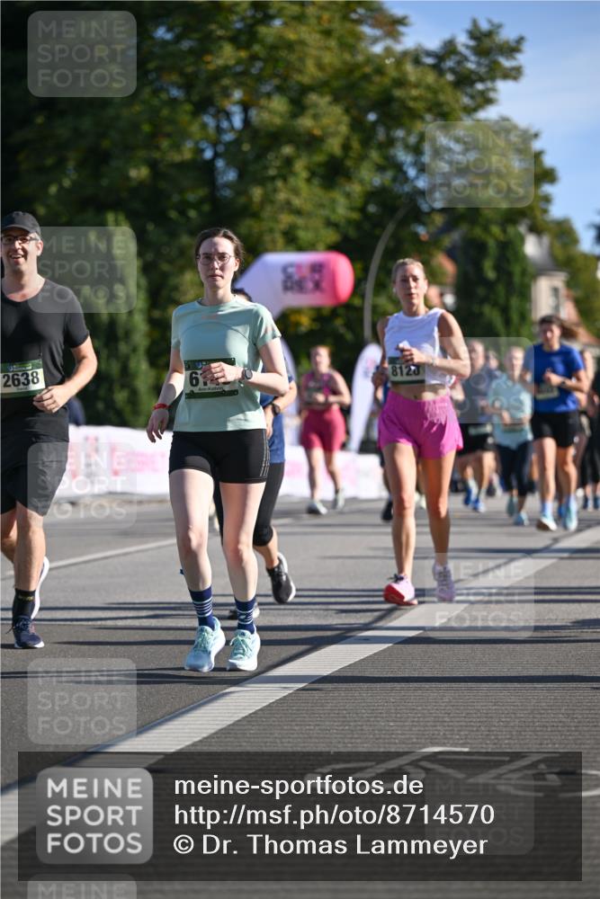 07.09.2025 - BARMER Alsterlauf Dr. Thomas Lammeyer http://msf.ph/oto/8714570 07.09.2025 09:48:14 Laufen 2638, 6, 8123 meine-sportfotos.de