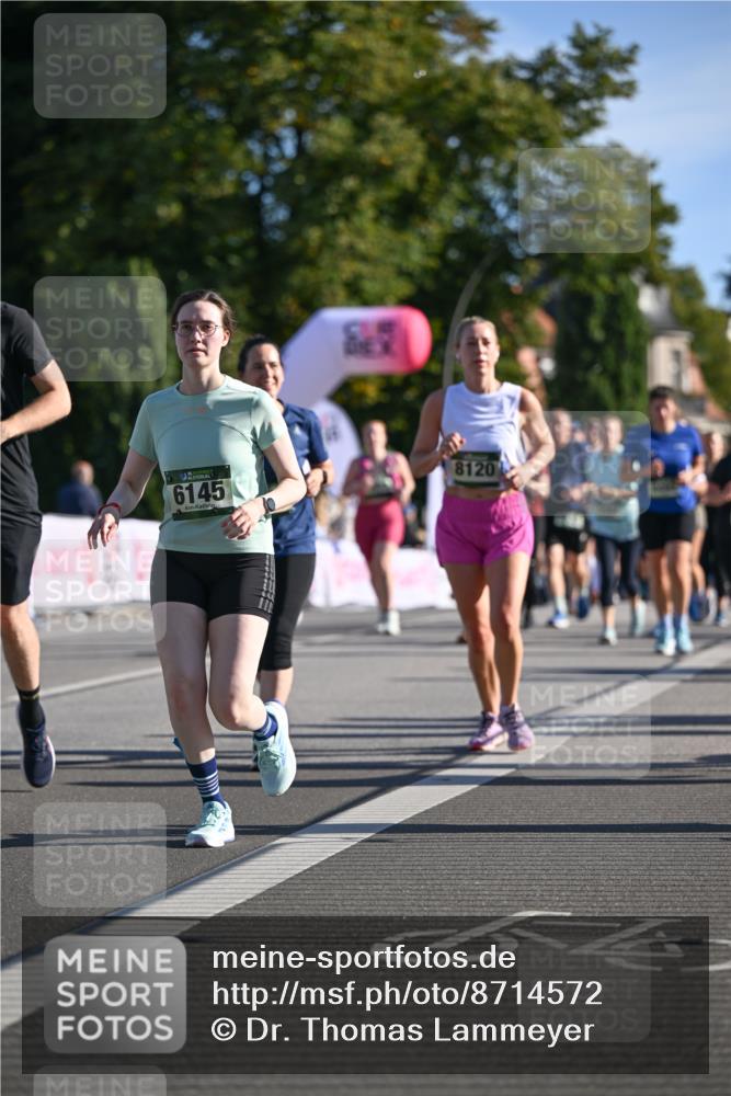 07.09.2025 - BARMER Alsterlauf Dr. Thomas Lammeyer http://msf.ph/oto/8714572 07.09.2025 09:48:14 Laufen 6145, 8120 meine-sportfotos.de