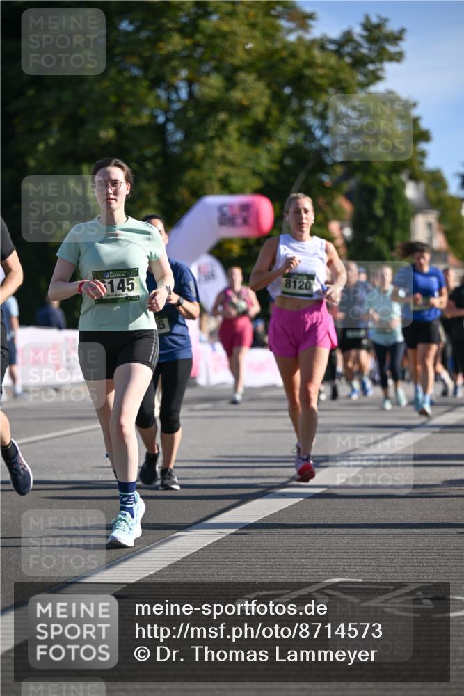 07.09.2025 - BARMER Alsterlauf Dr. Thomas Lammeyer http://msf.ph/oto/8714573 07.09.2025 09:48:14 Laufen 145, 8120 meine-sportfotos.de
