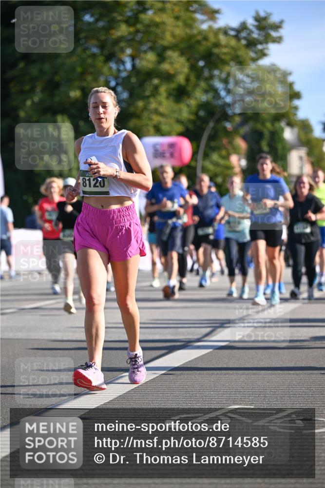 07.09.2025 - BARMER Alsterlauf Dr. Thomas Lammeyer http://msf.ph/oto/8714585 07.09.2025 09:48:16 Laufen 8120 meine-sportfotos.de