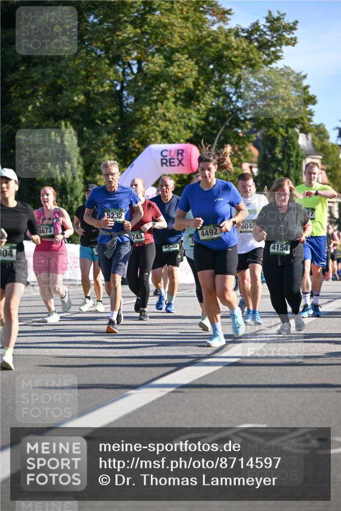 07.09.2025 - BARMER Alsterlauf Dr. Thomas Lammeyer http://msf.ph/oto/8714597 07.09.2025 09:48:17 Laufen 04, 4673, 5232, 743, 6044, 4492, 4630, 4154, 17 meine-sportfotos.de