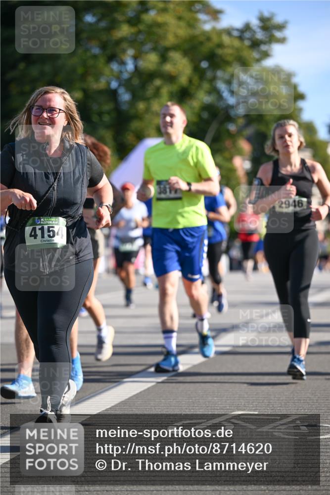 07.09.2025 - BARMER Alsterlauf Dr. Thomas Lammeyer http://msf.ph/oto/8714620 07.09.2025 09:48:21 Laufen 36, 4154, 2946 meine-sportfotos.de